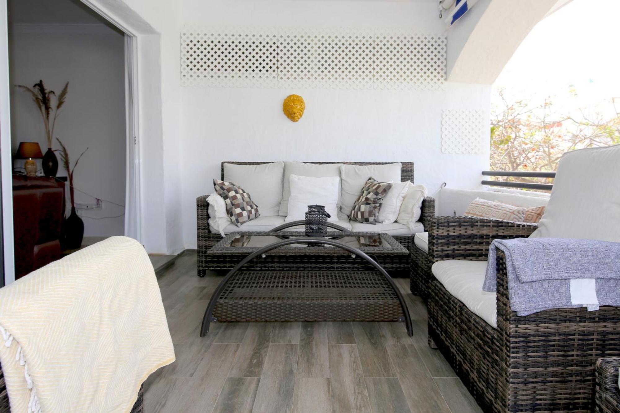 Apartment San Pedro Beachside Abril *