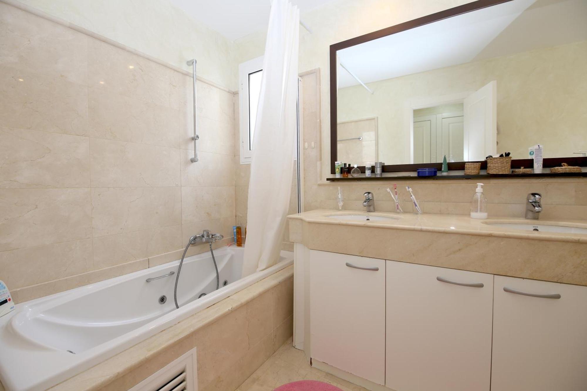 Apartment San Pedro Beachside Abril *